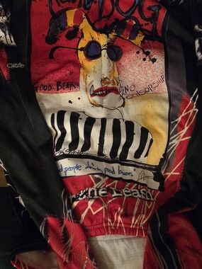 Graphic Striped Portrait Road Bike Jersey in Red, Black, Yellow